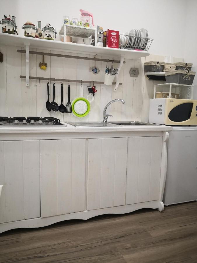 Il Centro Guest House Napoli Bagian luar foto
