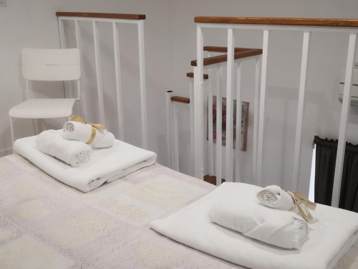 Il Centro Guest House Napoli Bagian luar foto