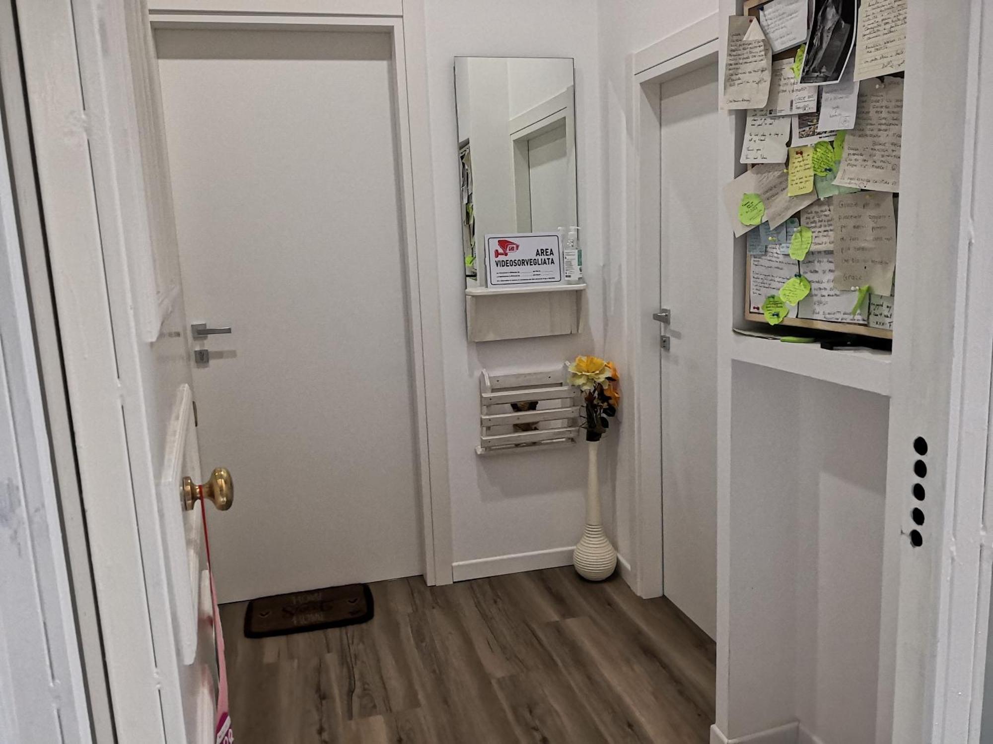 Il Centro Guest House Napoli Ruang foto