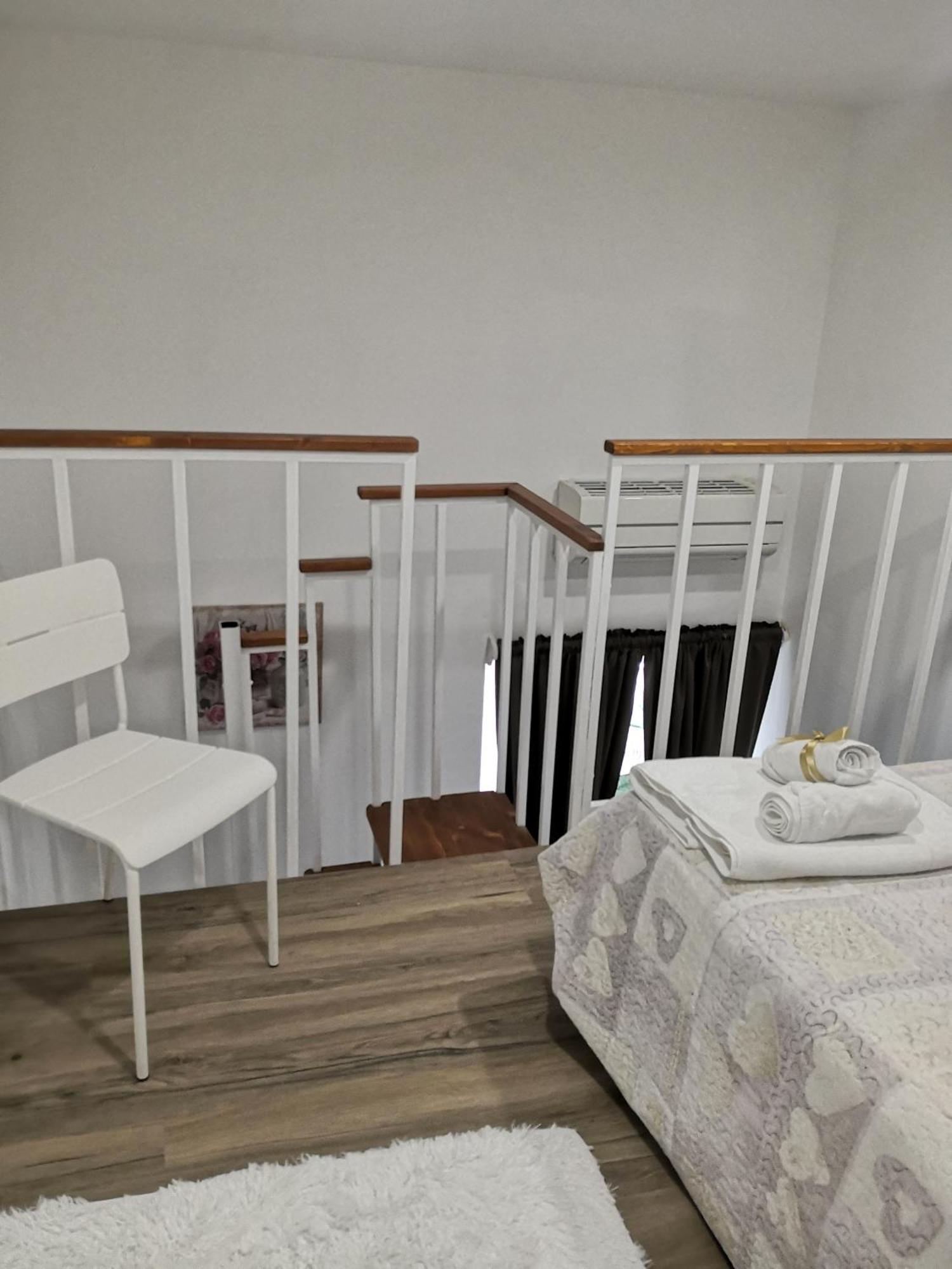 Il Centro Guest House Napoli Ruang foto